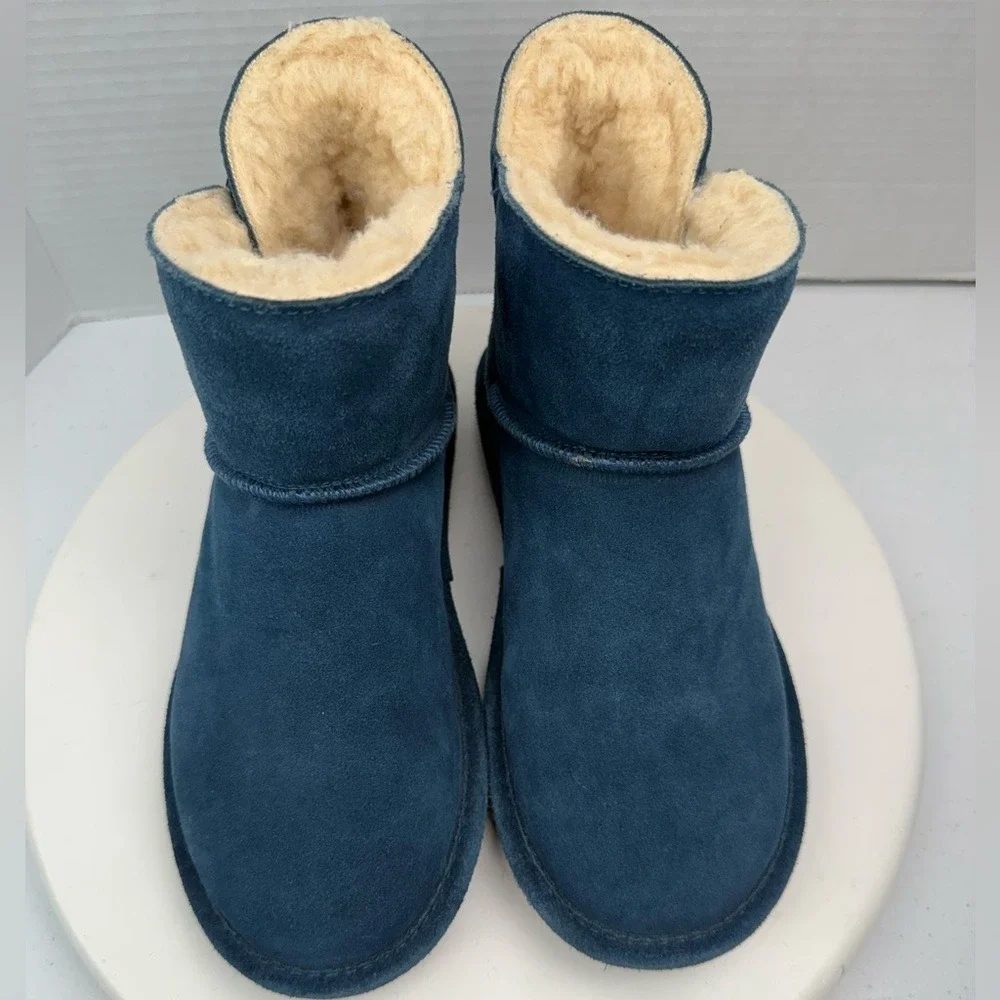 BEARPAW Womens Rosy Button Flat Slate Blue Suede‎ Snow Boots Sz 7 Wide Sheepskin